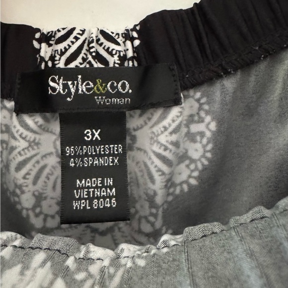 Style & Co. Strapless Black and White Maxi Dress. Size 3X - Picture 4 of 5